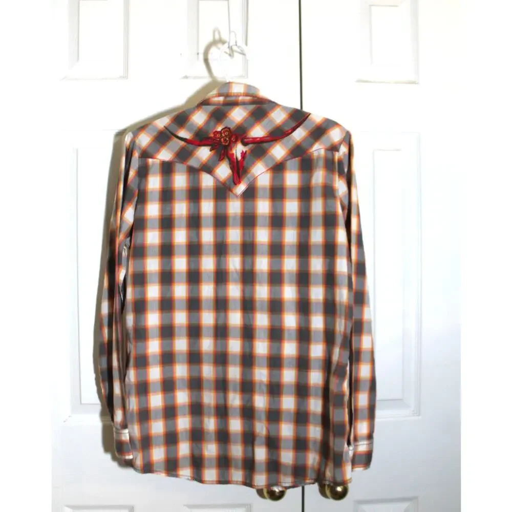 Wrangler Retro Cowgirl Embroidered Pearl Snap Shirt sz M
